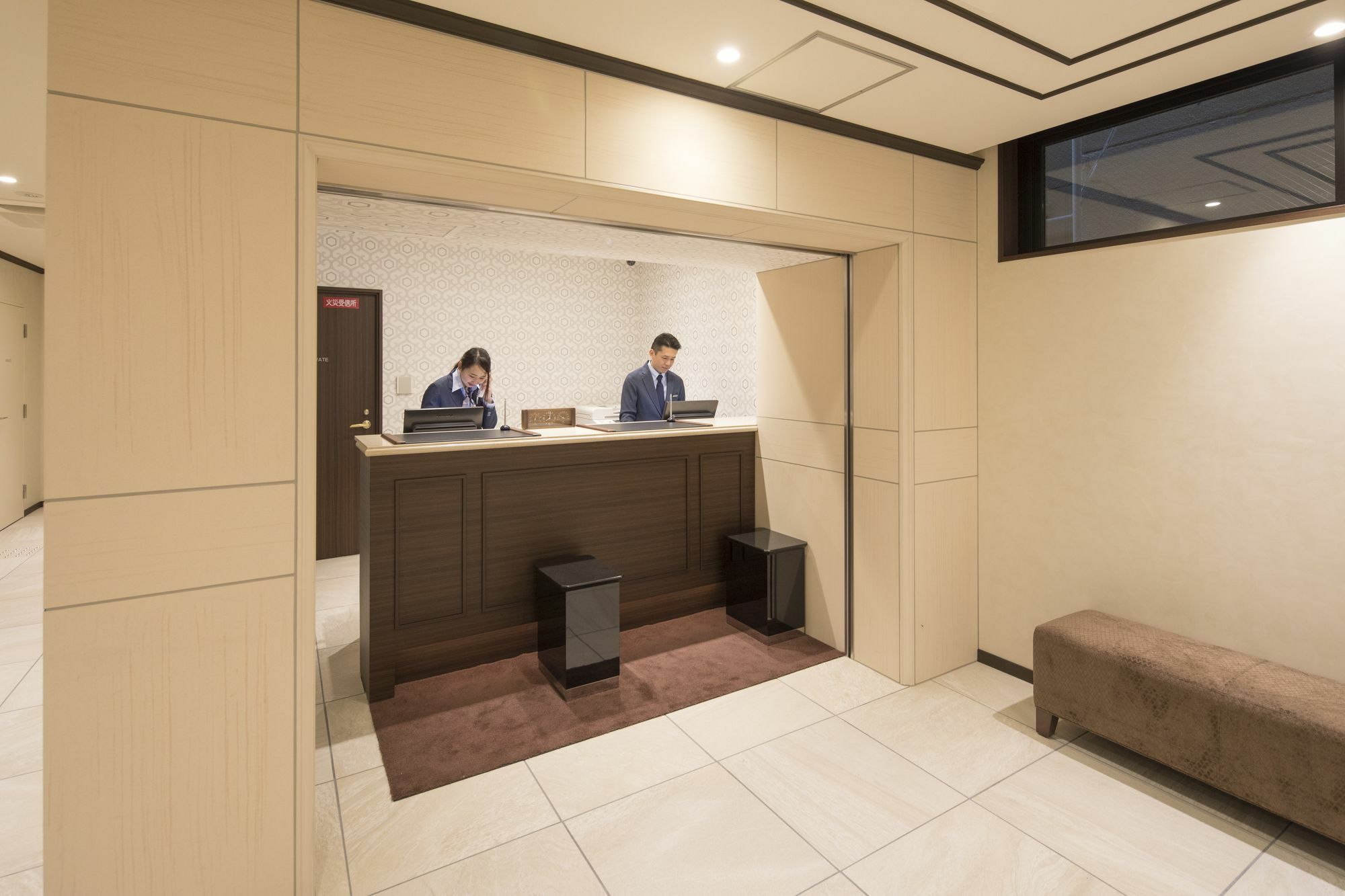 אוסקה Hotel Wbf Yodoyabashi Minami מראה חיצוני תמונה