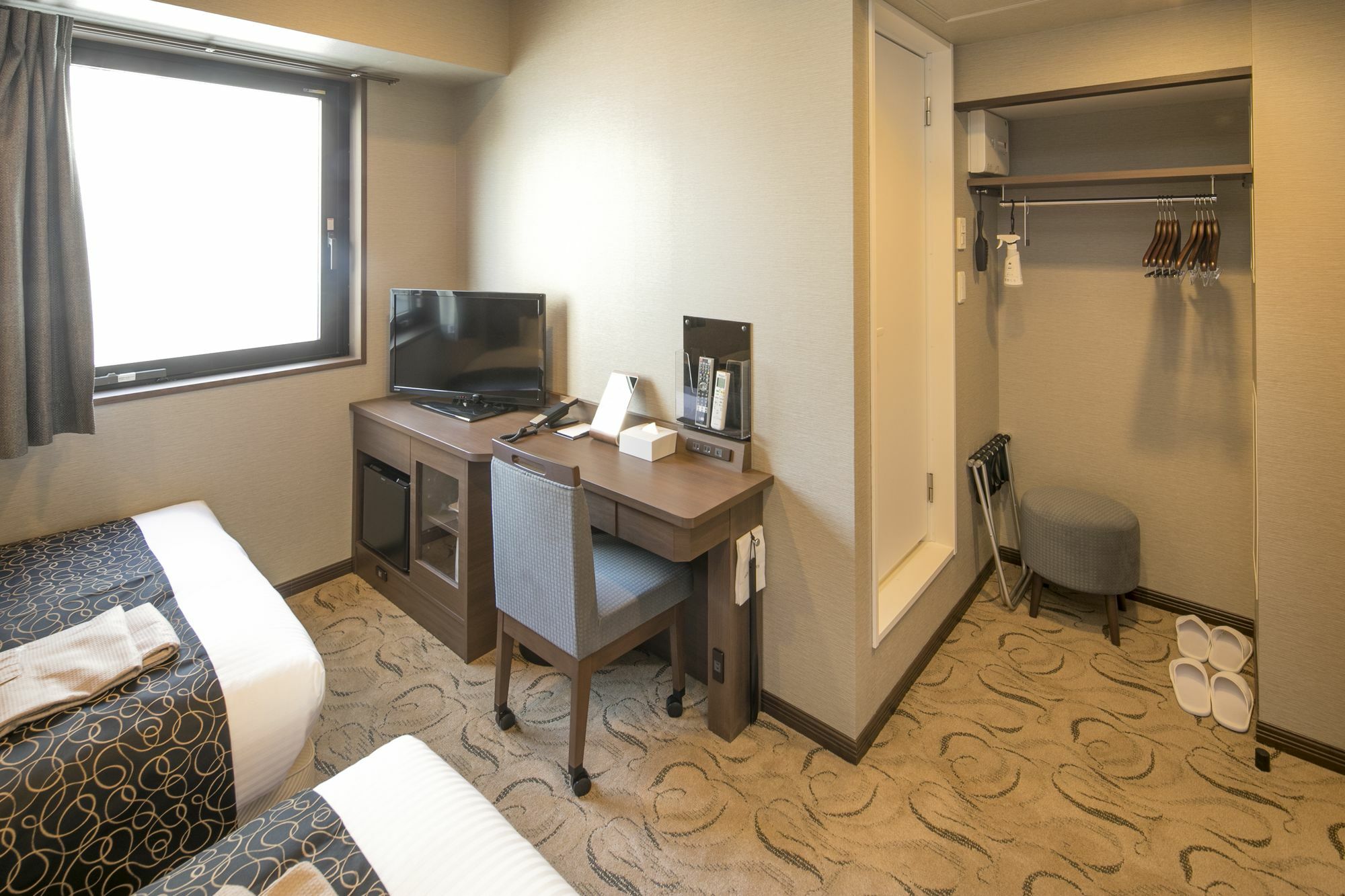 אוסקה Hotel Wbf Yodoyabashi Minami מראה חיצוני תמונה